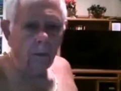 Bears porn video – Old Man Undressed