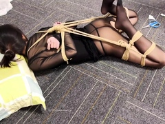 hanhan pantyhose bondage