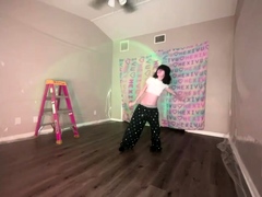 Amateur Brunette Teen In Solo
