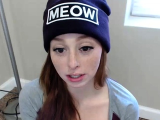 Amateur Webcam Teen Masturbates And Teases
