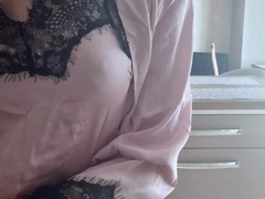 Brunette Couch Webcam Solo Fun Masturbating
