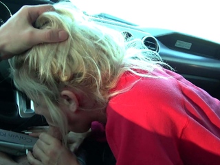 Homemade amateur blonde blowjob