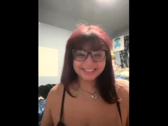 Blonde Amateur Gives Webcam Show With Toys