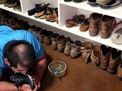 All American Foot Worship - Rachels Dirty Shoe Cleaner